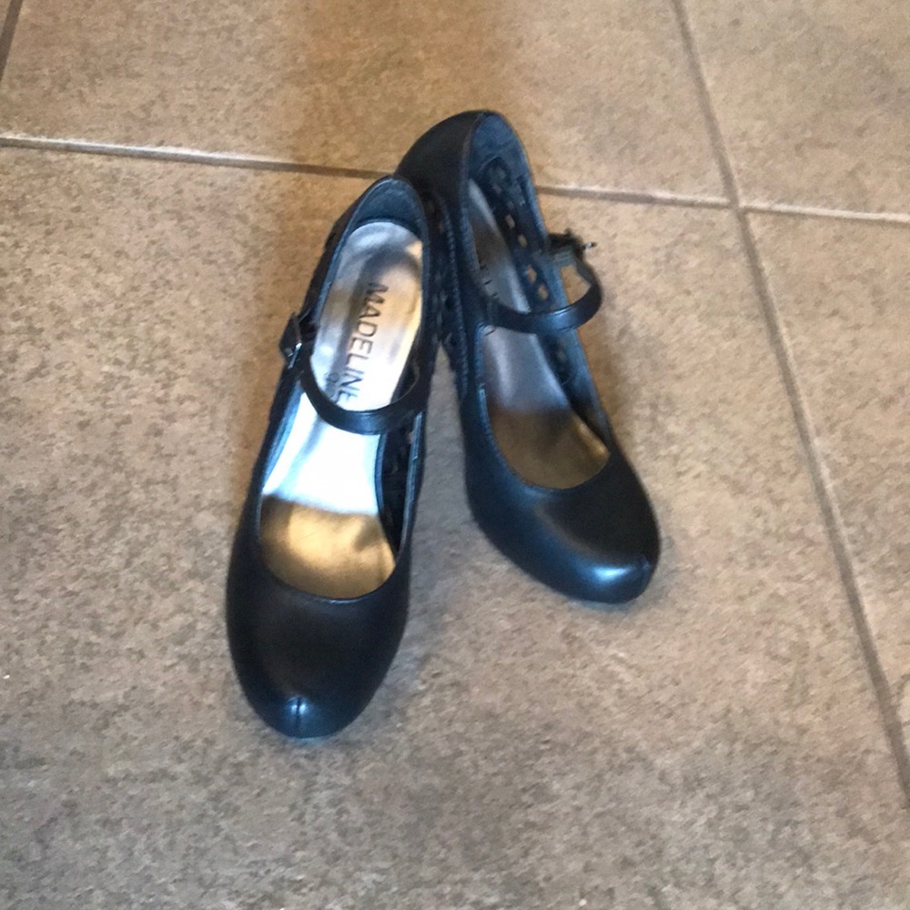 Madeline BLACK PUMPS